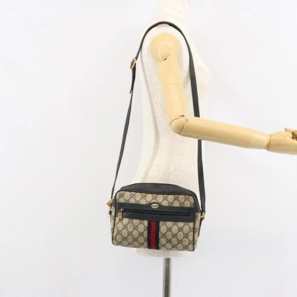 GUCCI GG Supreme Sherry Line Shoulder Bag PVC Navy Gold 68 02 004 Auth 152148 - Picture 16 of 16